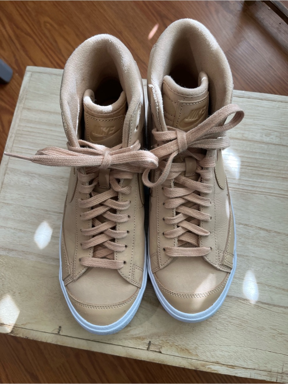 Nike Blazer Mid Womens Sneakers Beige/Tan Leather High Top Casual Shoes Size 8.5